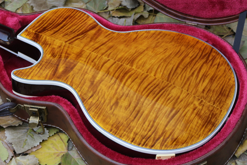 Custom double Tiger Flame Maple top supreme LP Electric Guitar golden hardware