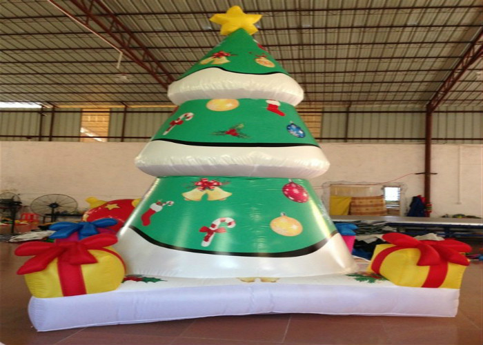 Xmas Inflatable Christmas Decorations Trees Christmas Yard Blow Ups 4 X 2.8 X 4.5m