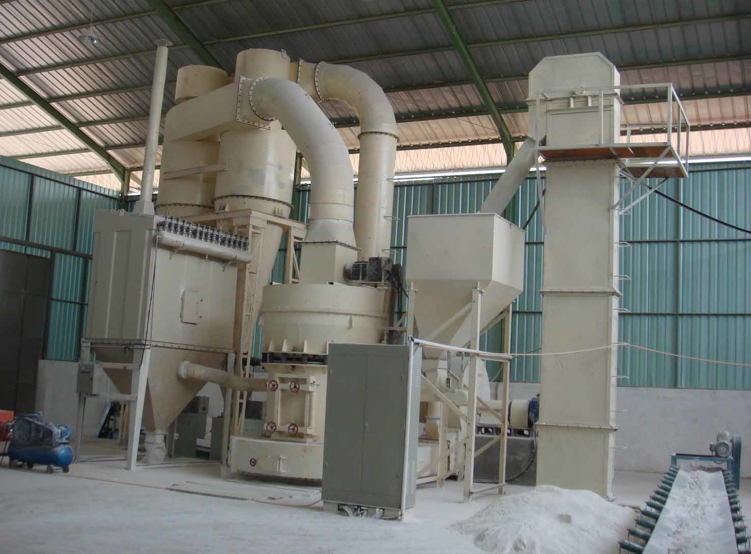 Kaolin Micro Industrial Powder Grinder Machine Mill for Mining