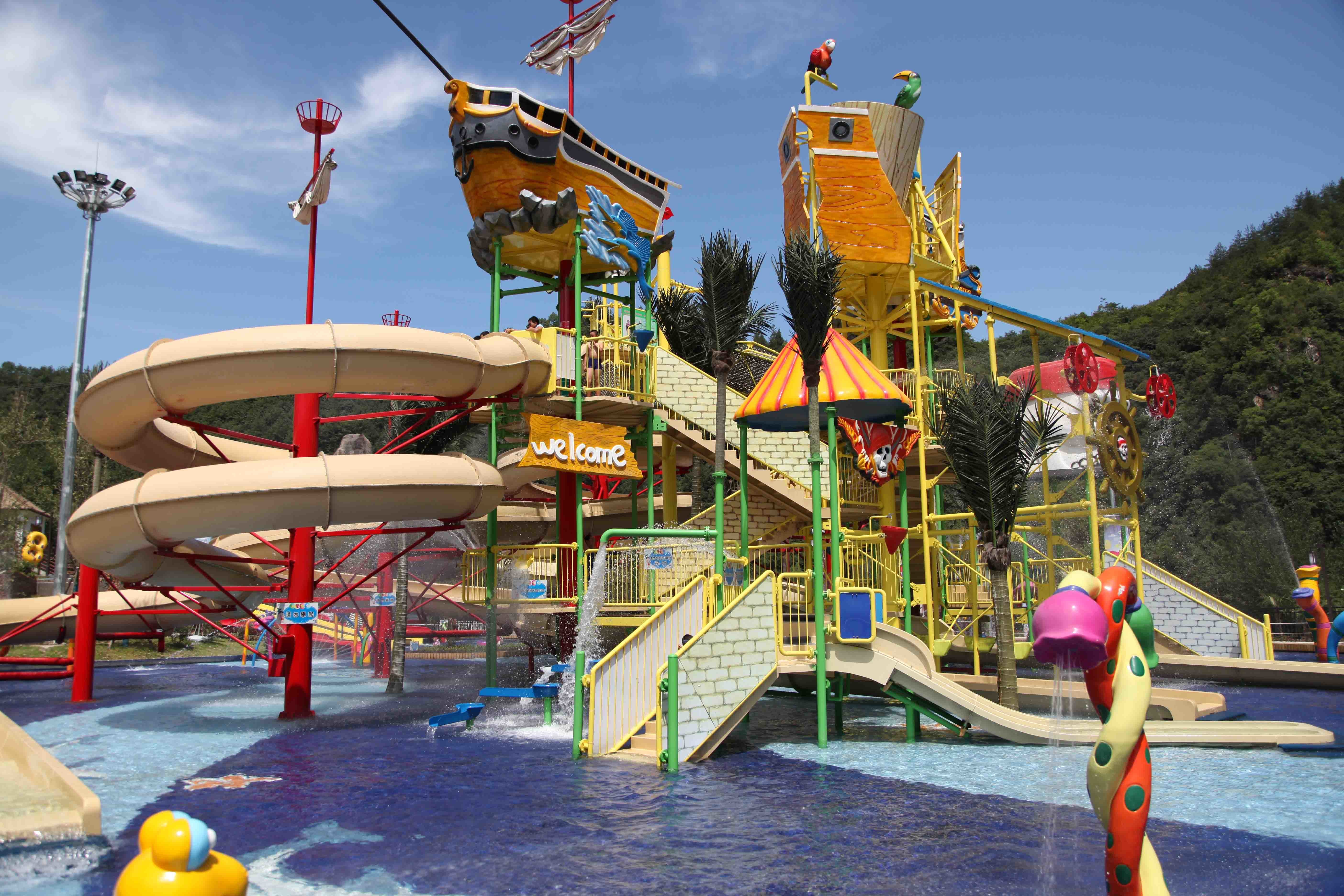 Big Water House Water Park Game Steel Aquatic Play Structures For Amusement Park