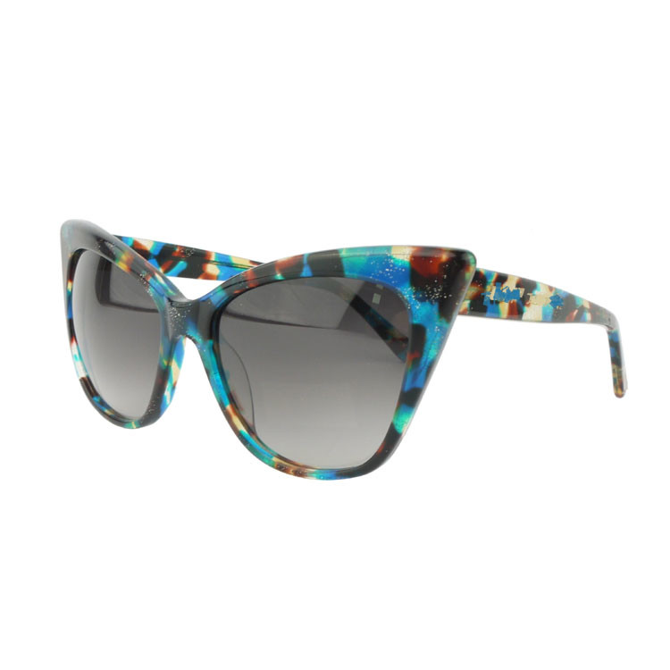 High Flexibility Lifestyle Eyewear , Stylish Sunglasses Stable Chemical Performance