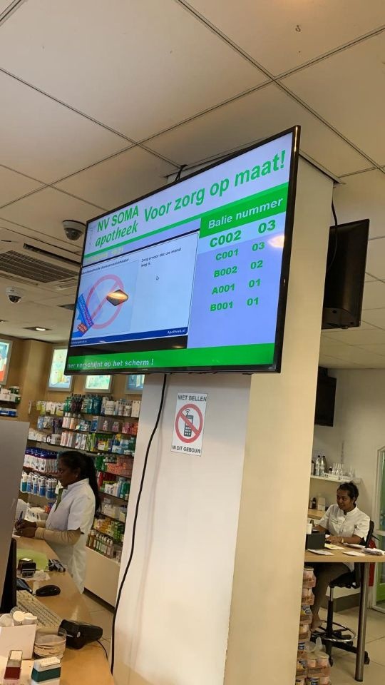 Bank/Hospital/Clinic/Pharmacy Queue Ticketing Kiosk System with 19 inch Token Number Ticket Dispenser