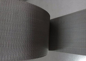 Silver SS Flat Wire Conveyor Belt Customized Length Unique Design
