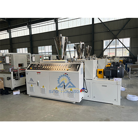 Siemens Motor WPC PVC Wall And Ceiling Panel Extrusion Machine