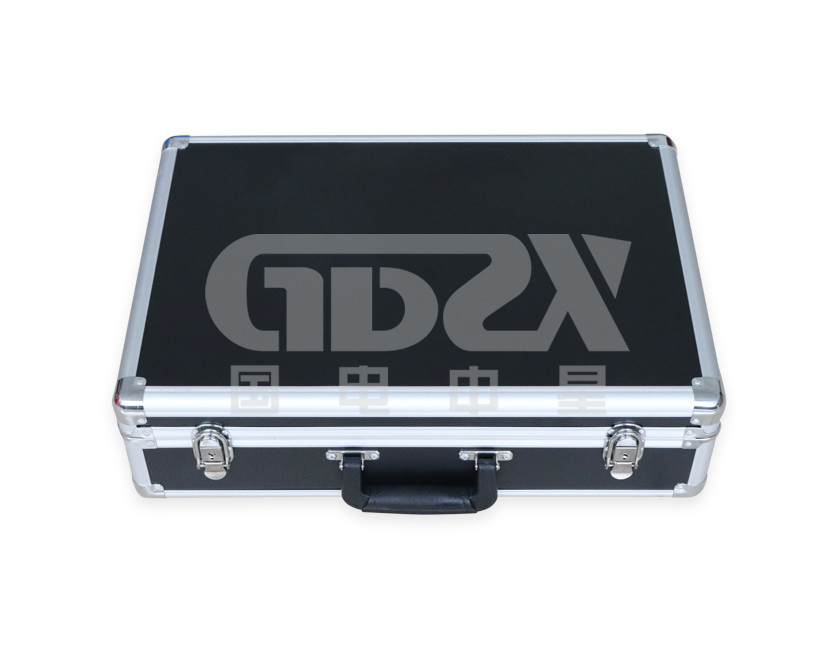 Portable Three-Phase Power Quality Analyzer With Harmonic Measurement