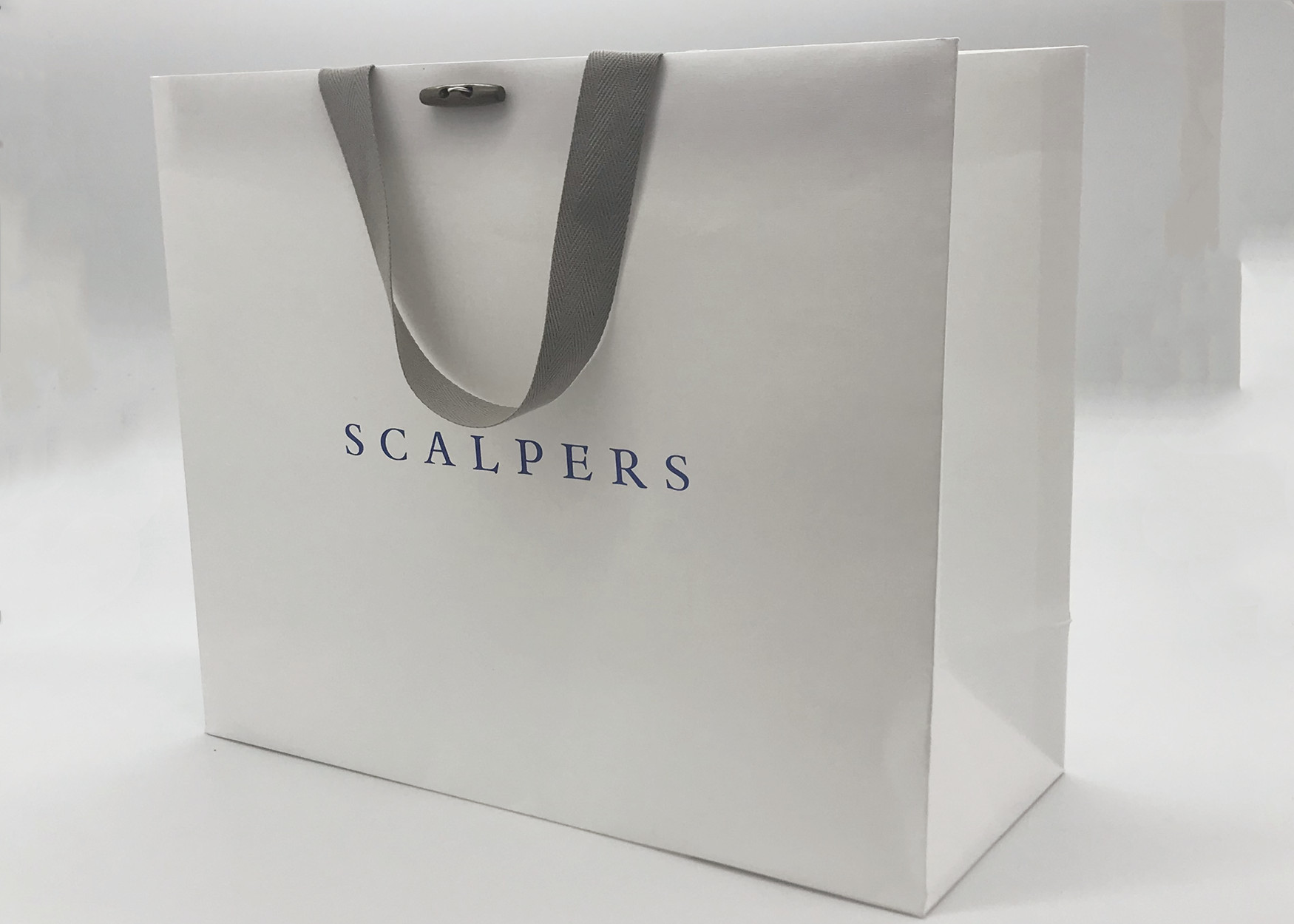 Corporate Retail Branded Carrier Bags With Own Logo , Branded Paper Bags with button closer