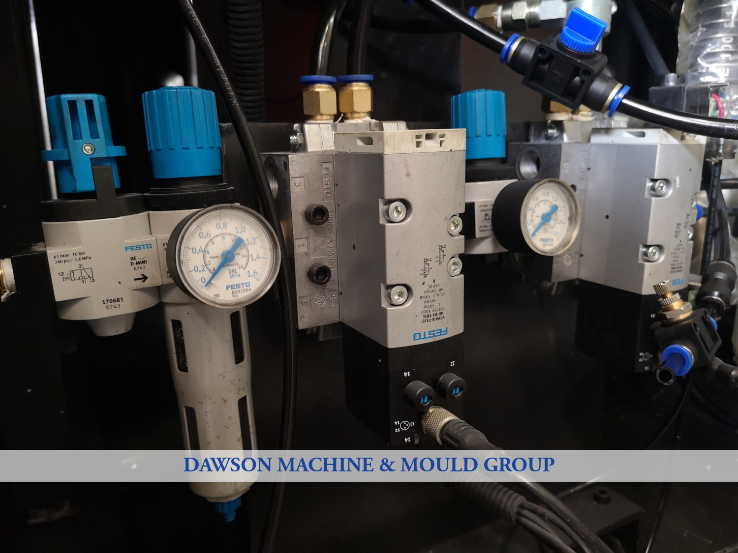 Small Vaccine Bottle Automatic Injection And Blow Molding Machine High Speed