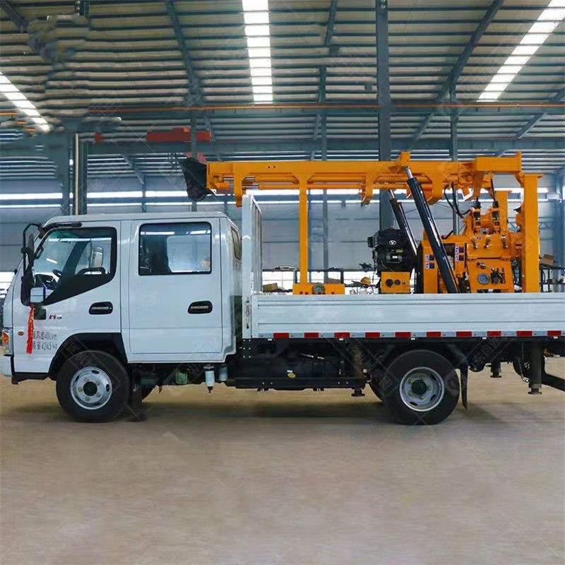 Truck Mounted Water Well Drilling Rig XYC-200 Fully Automatic 200M