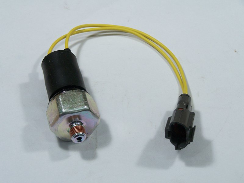 Original Excavator Oil Pressure Sensor Switch Part Number 8-97372952-0 for ZX450 6WG1