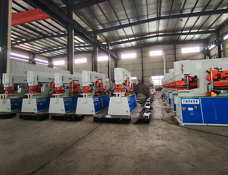 Hydraulic Machine Electric Iron Sheet Plate Worker Cutting Combined Steel Hole Punching And Shearing Ironworker Machine