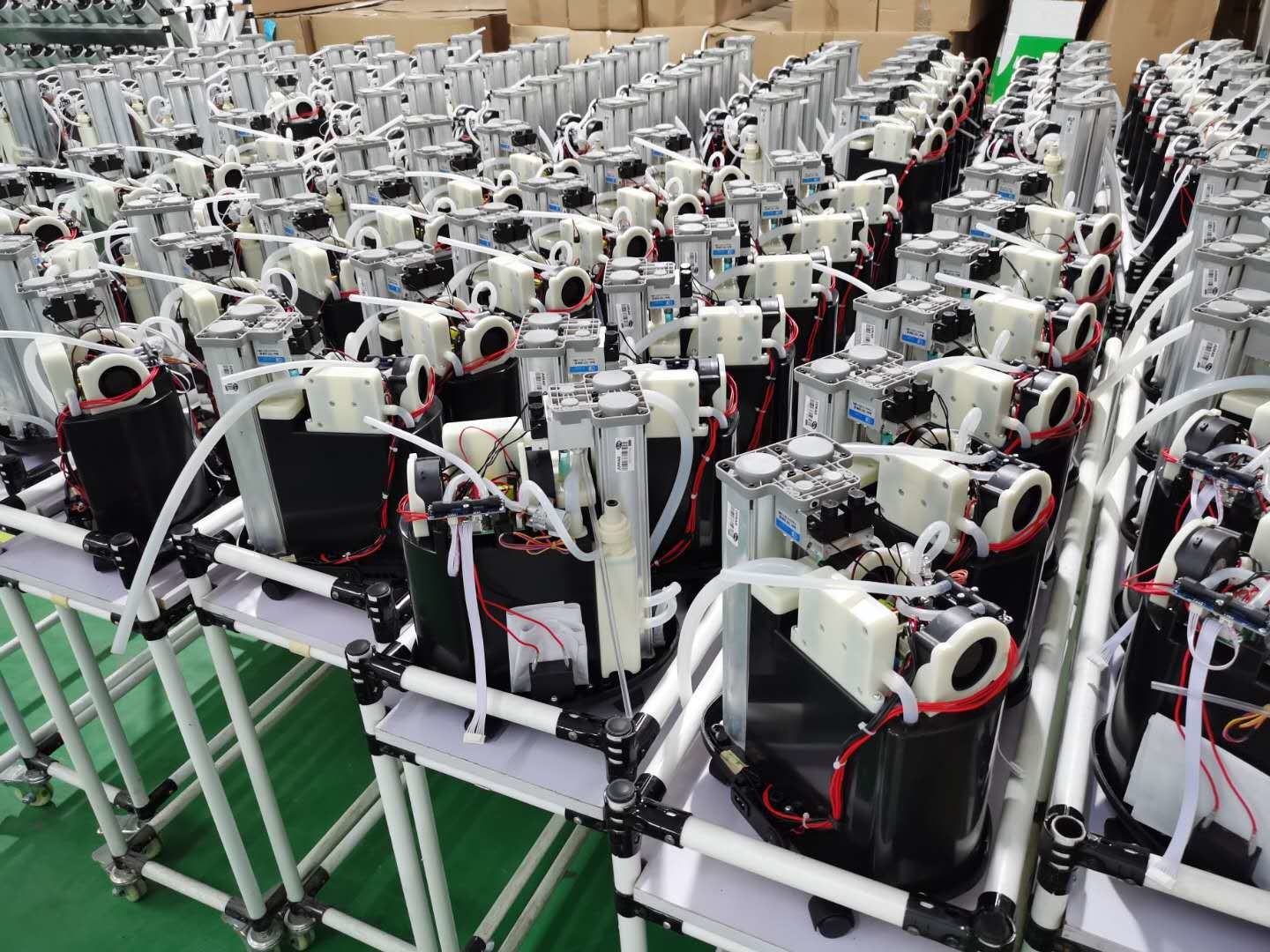 Factory Large Quantity in Stock 5L 95% Medical Portable Oxygen Concentrator Generator with Nebulizer Function