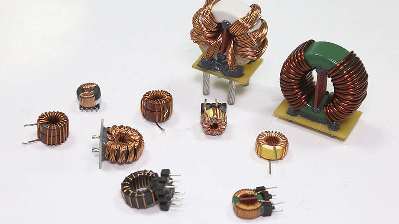 Low Magnetically Leakage Field Through Hole Inductor 7447053