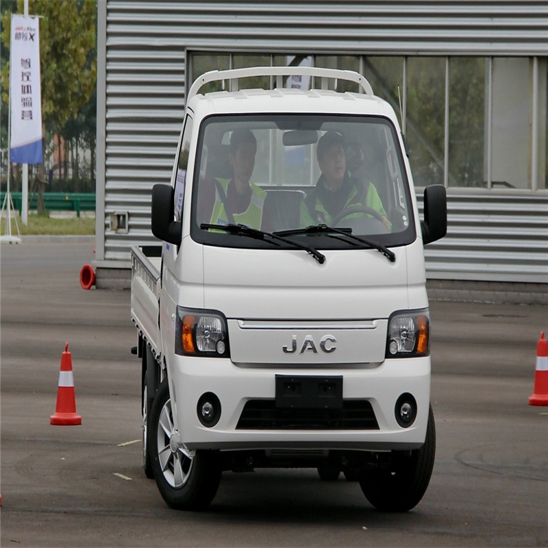 JAC X5 Mini Cargo Truck With Euro 6 Gasoline Engine 120HP