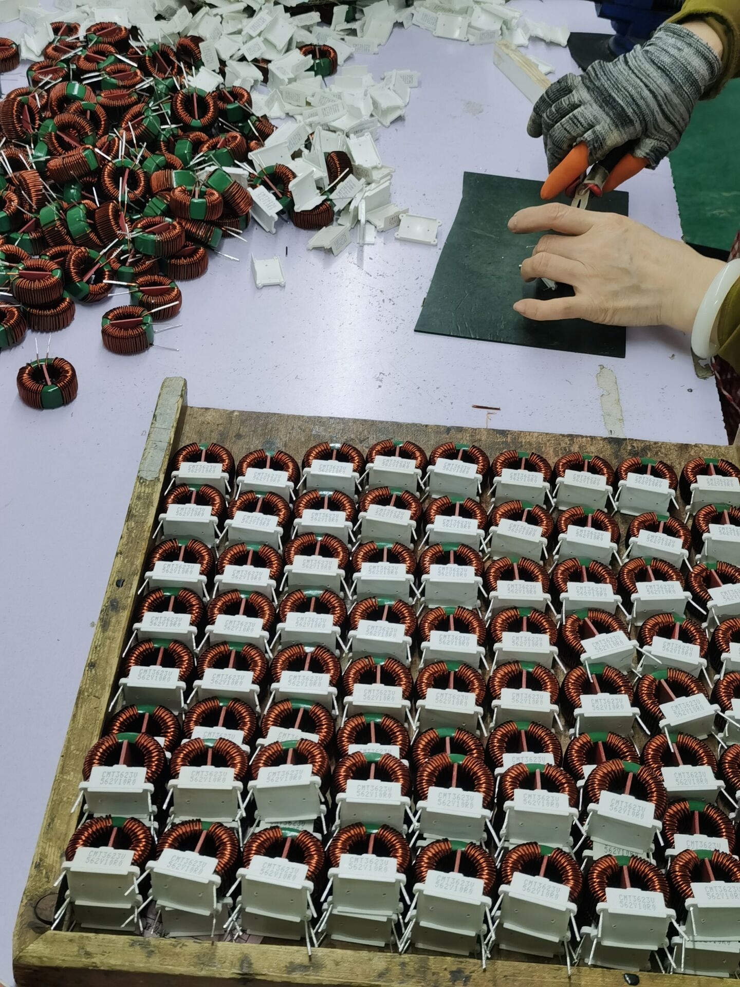 Magnetic copper wire choke coil toroidal ferrite core through hole power inductor coil for Tesla coil generator