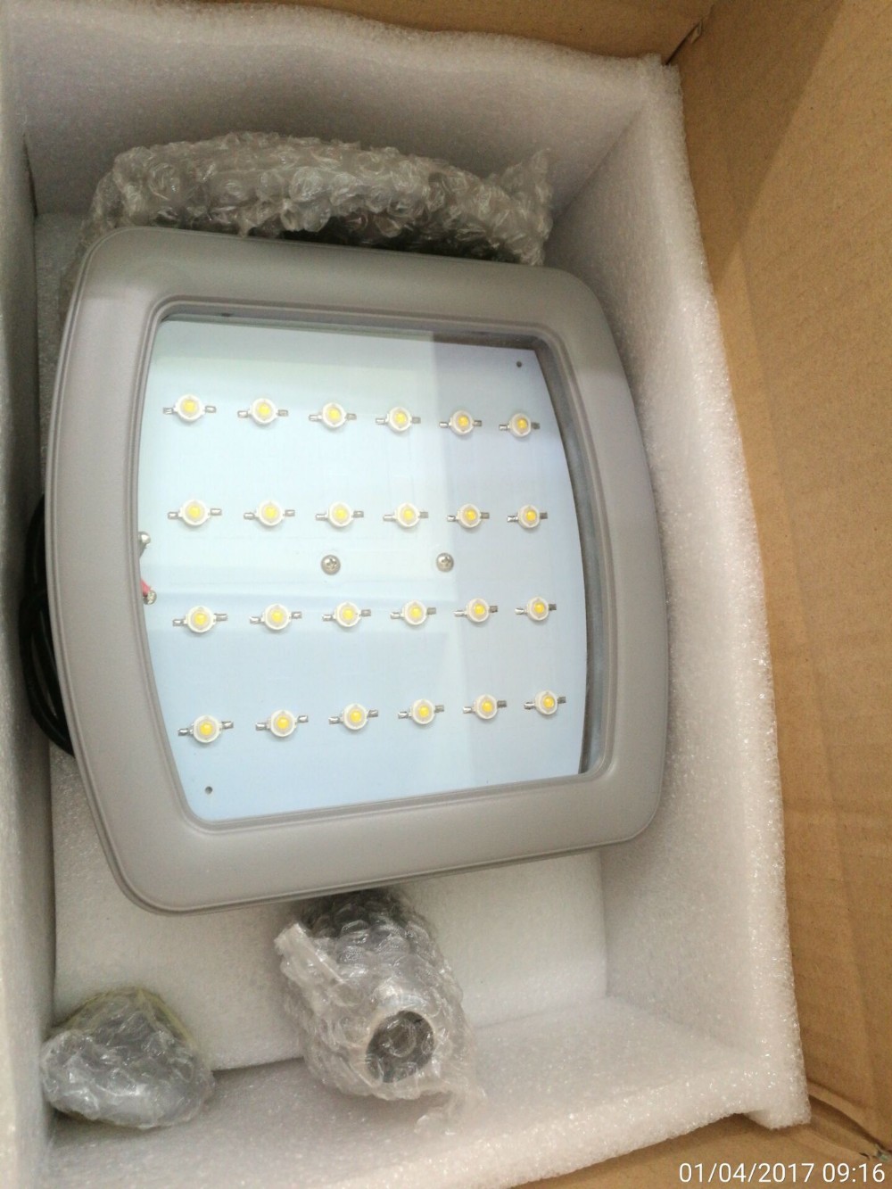 IP68 100W LED Explosion-proof lamp use for Oil fields, petrochemical, drilling