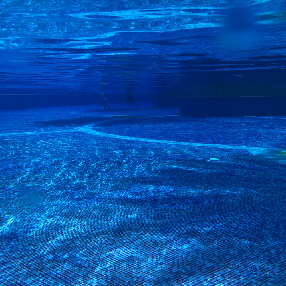 Villa Pool Outdoor Edge to Edge Tempered Fiberglass Pool Glass Swimming Pool Wall