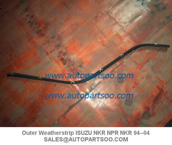 ISUZU NKR ,NPR , NKR 94–04 Burlete Exterior Outer Weatherstrip 8978552926 COPY &