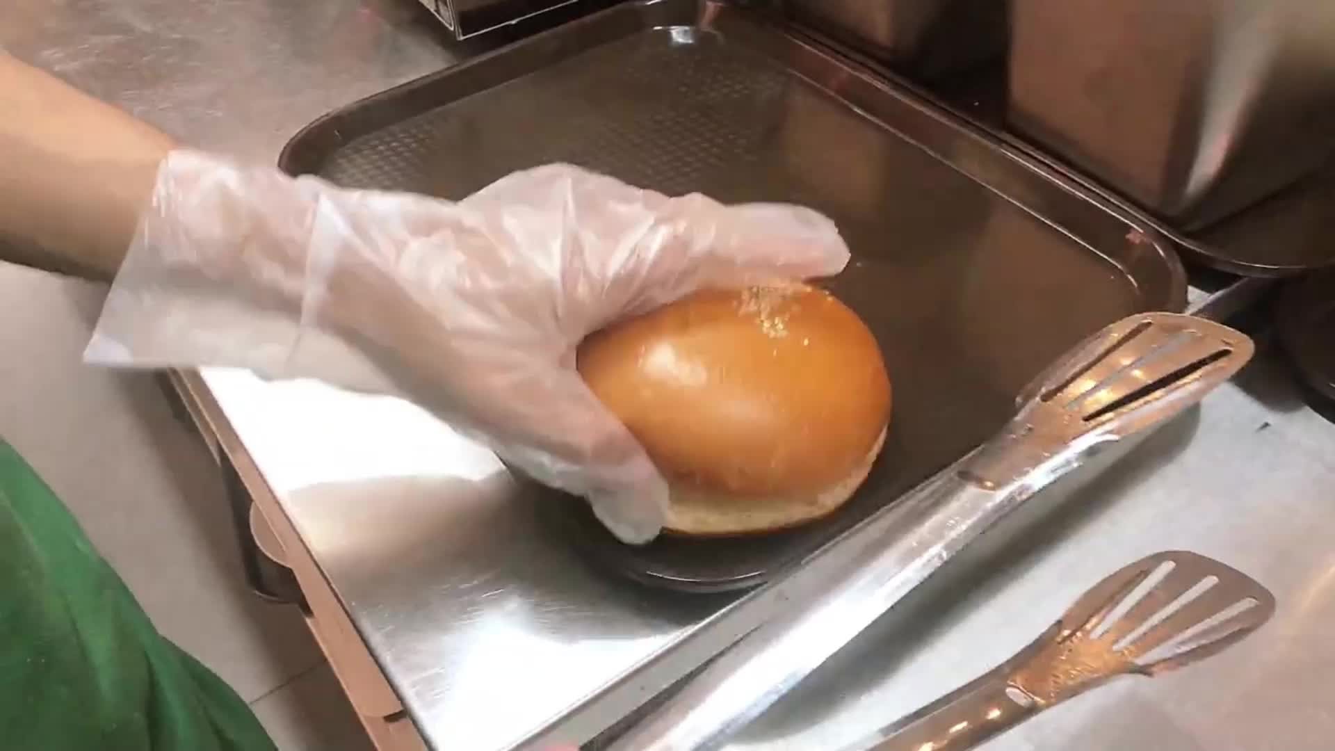 Ufo Shaped Fast Heating Burger Oven Machine Special / Popular 11.5cm Diameter