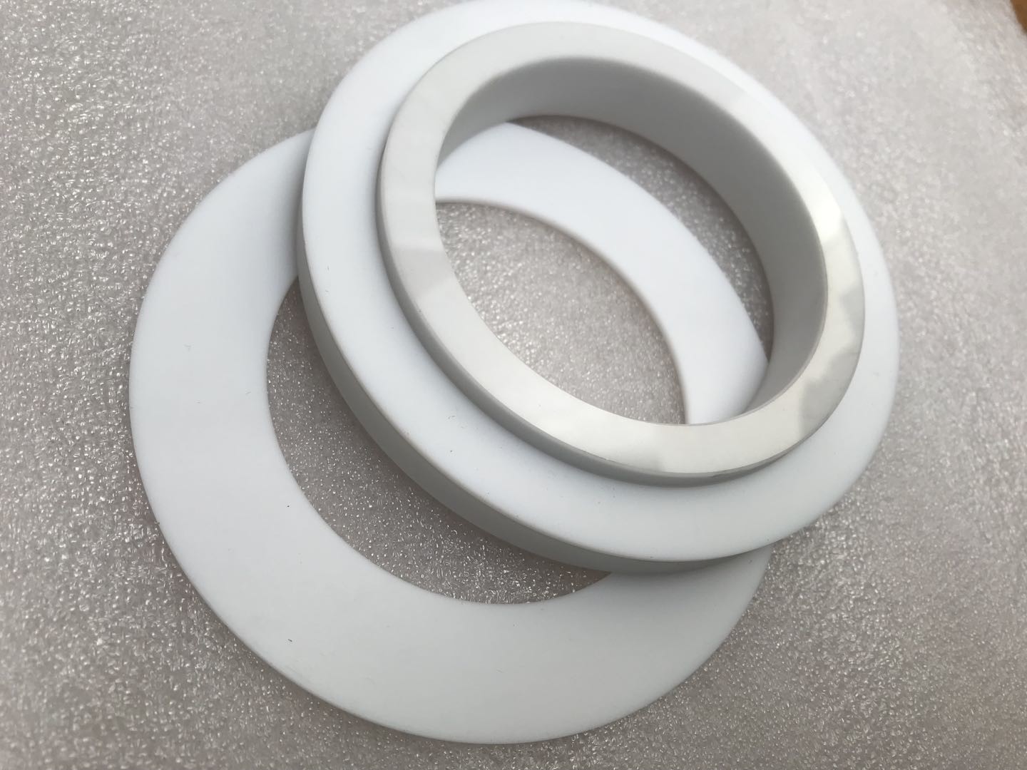 Buy cheap 99.5% Aluminium Oxide Ceramic Ring Sic Mechanical Seal Faces from wholesalers