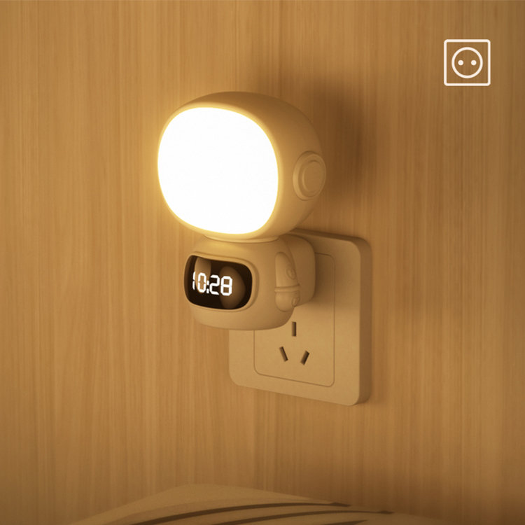 LED 5W Soft Light Remote-Controlled Astronaut Night Light for Bedroom Sleep Eye Protection