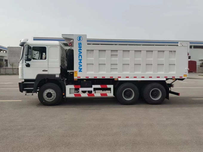 SHACMAN F3000 Tipper Truck 6x4 375 Euro V White 0