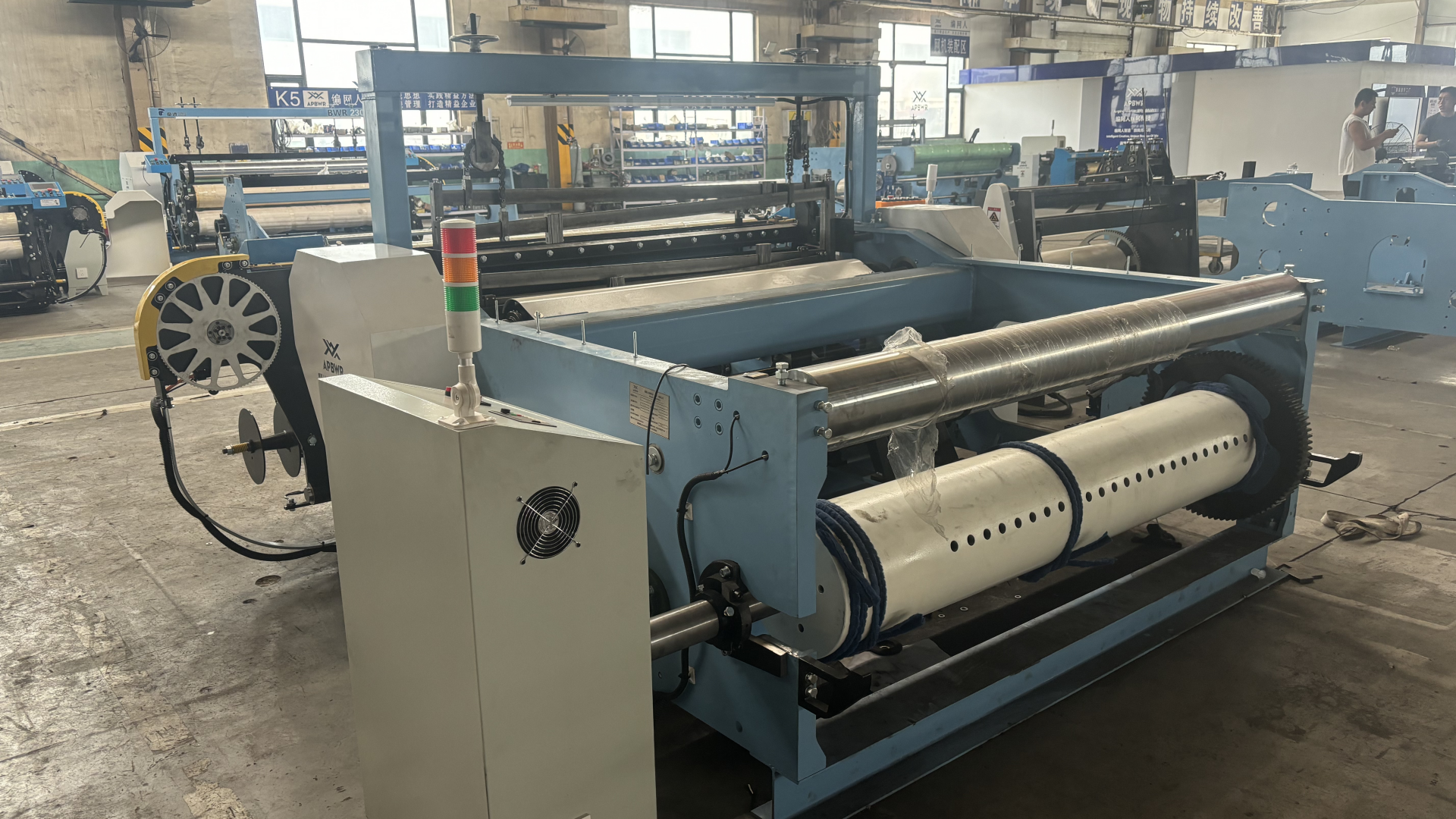  Fast Wire Mesh Weaving Machine Consistent Quality 1600D Manufactures
