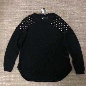 China Loose Ladies Cable Knitted Jumper on sale