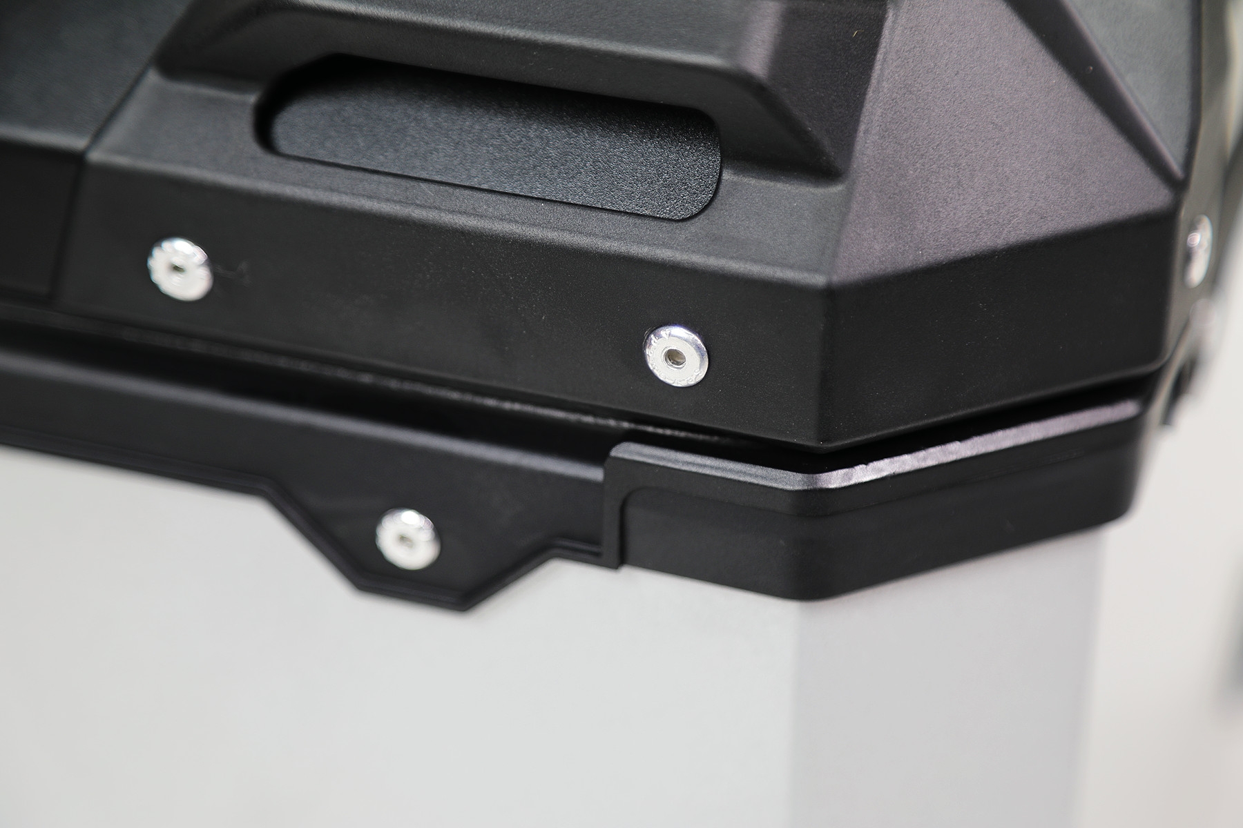 DAYANG 45L Aluminium Adventure Motorcycle Top Box with Quick Release Locking System