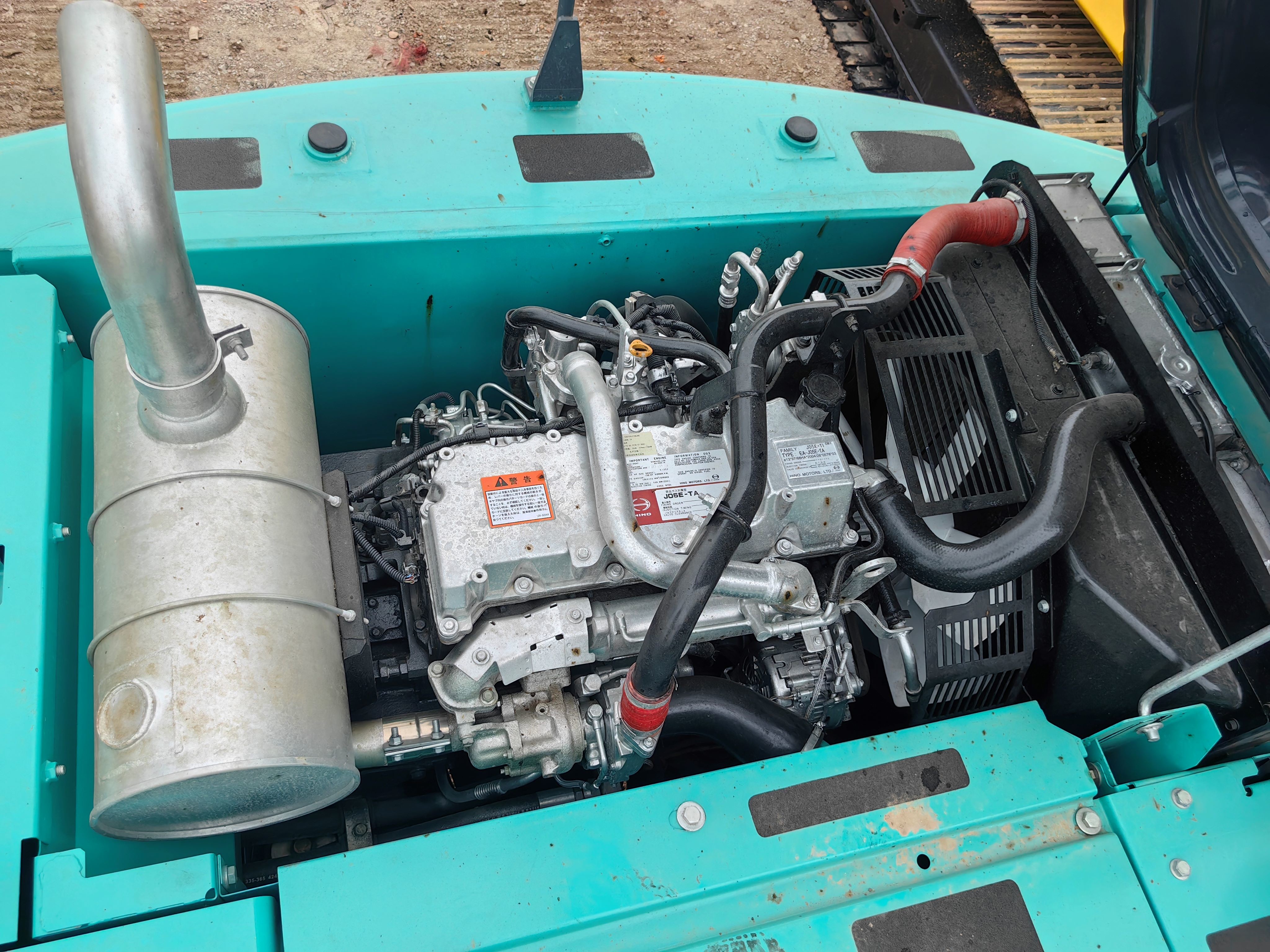 Used Kobelco SK200-8 Excavator Japan Made Hydraulic Crawler Excellent Condition Construction Equipment 2023Year Cheap Sale