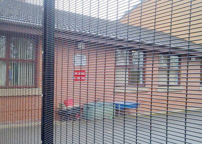 Metal Hot Dipped Galvanized 358 High Security Fence , Anti Climb Mesh Fence