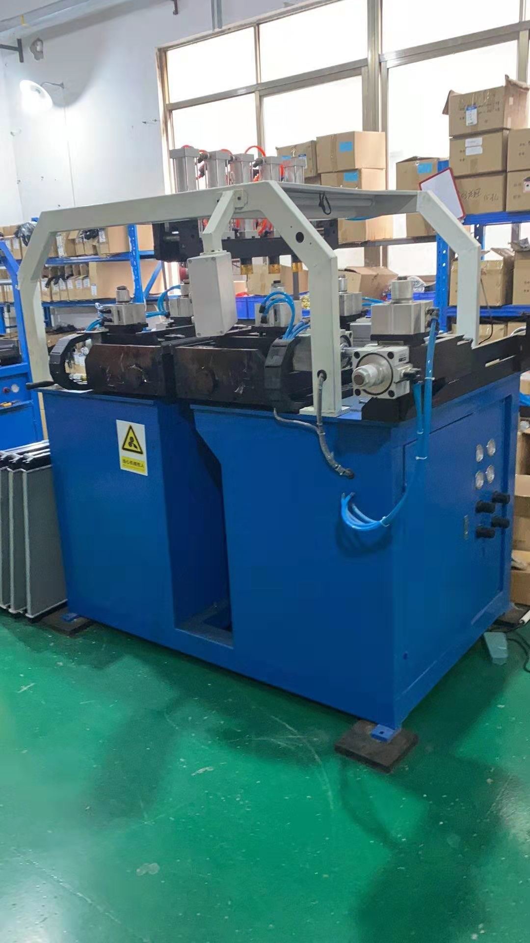 Semi Automatic 220V Hydraulic Press Machine 8pcs Cylinders