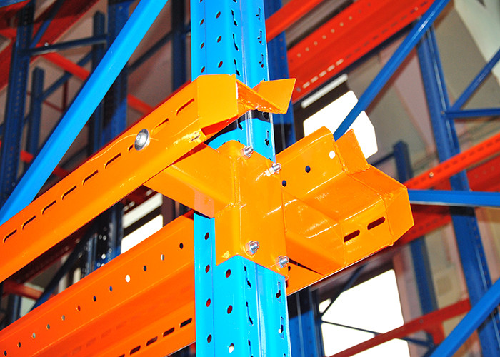 Steel Adjustable Drive In Steel Warehouse Shelving Rack Pallet Racking Shelves 4000kg/Level