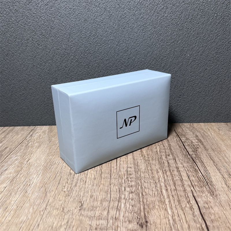 Wholesale Paper Gift Packaging Box with Ribbon for Perfume