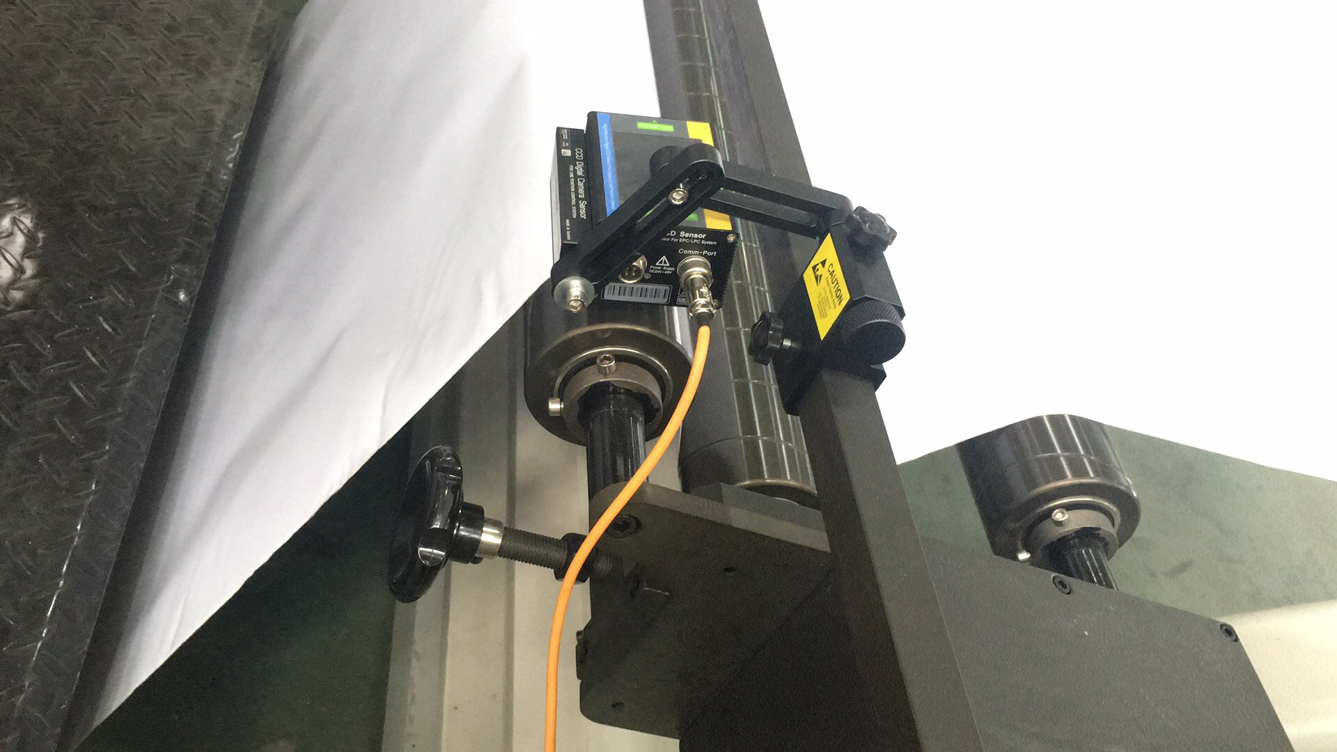 Jumbo Roll Slitting Machine For Customized Material Handling And Slitting 1400mm
