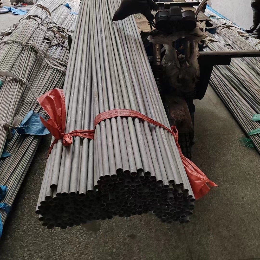 904L Stainless Steel Seamless Pipe | ASTM B673 UNS N08904 Welded & ERW With EN 10204-3.1 Certificate