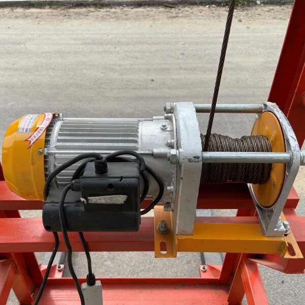 AC Motor 300kg Brick Lifting Machine 3m-10m Height