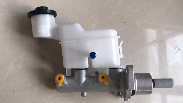 47201-09230Cylinder Sub-assy Brake Master 47201-09230 FITS TOYOTA Hilux Pickup