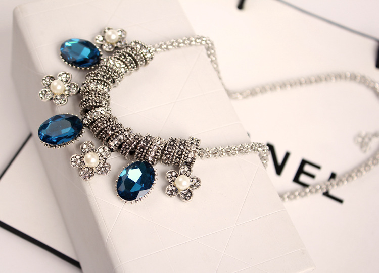 wholesale Elegant opal necklace/with gemstone costume necklace