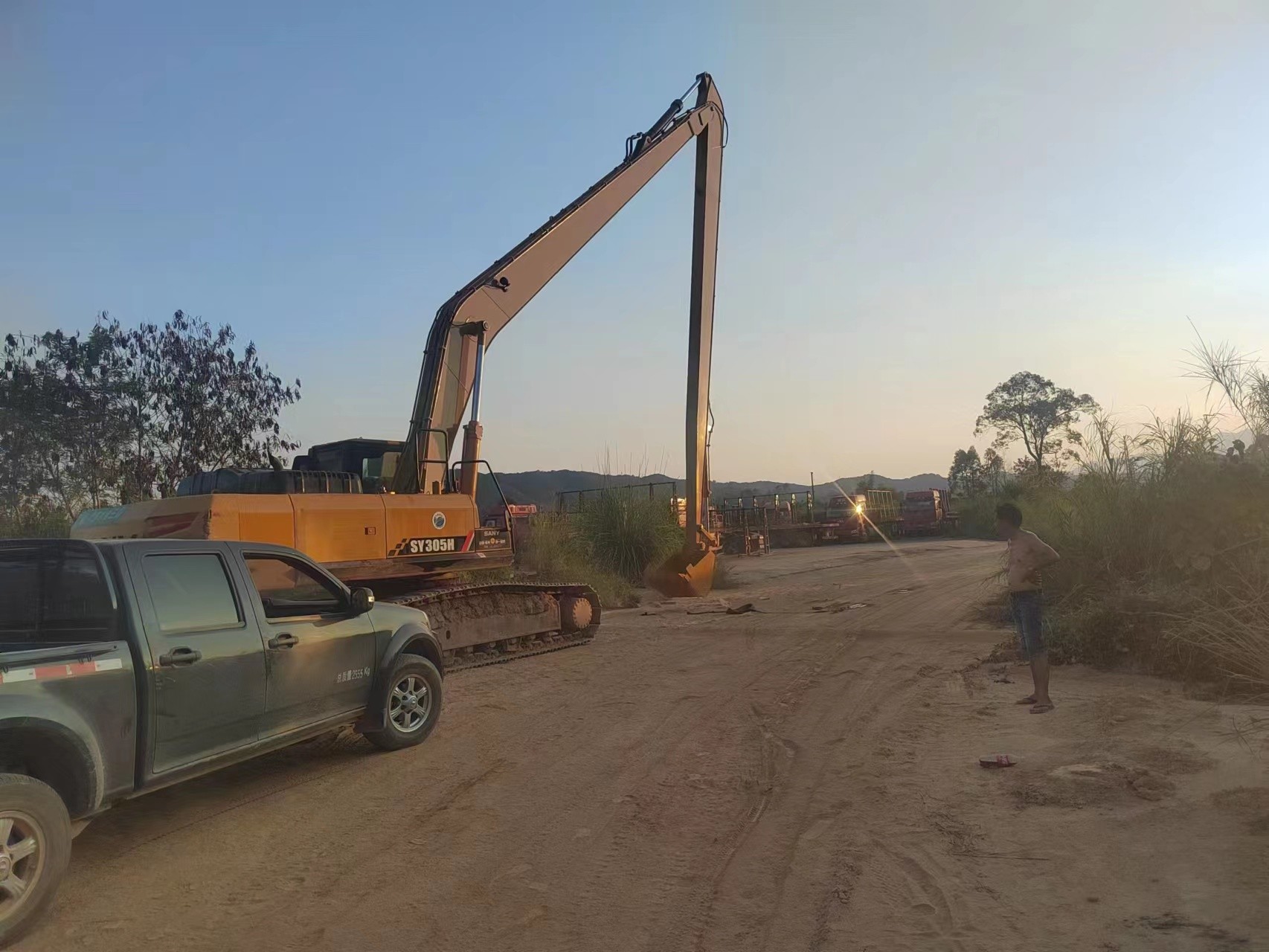 SANY305 Extended Long Reach Excavator Booms 24 Meters Q355B Material