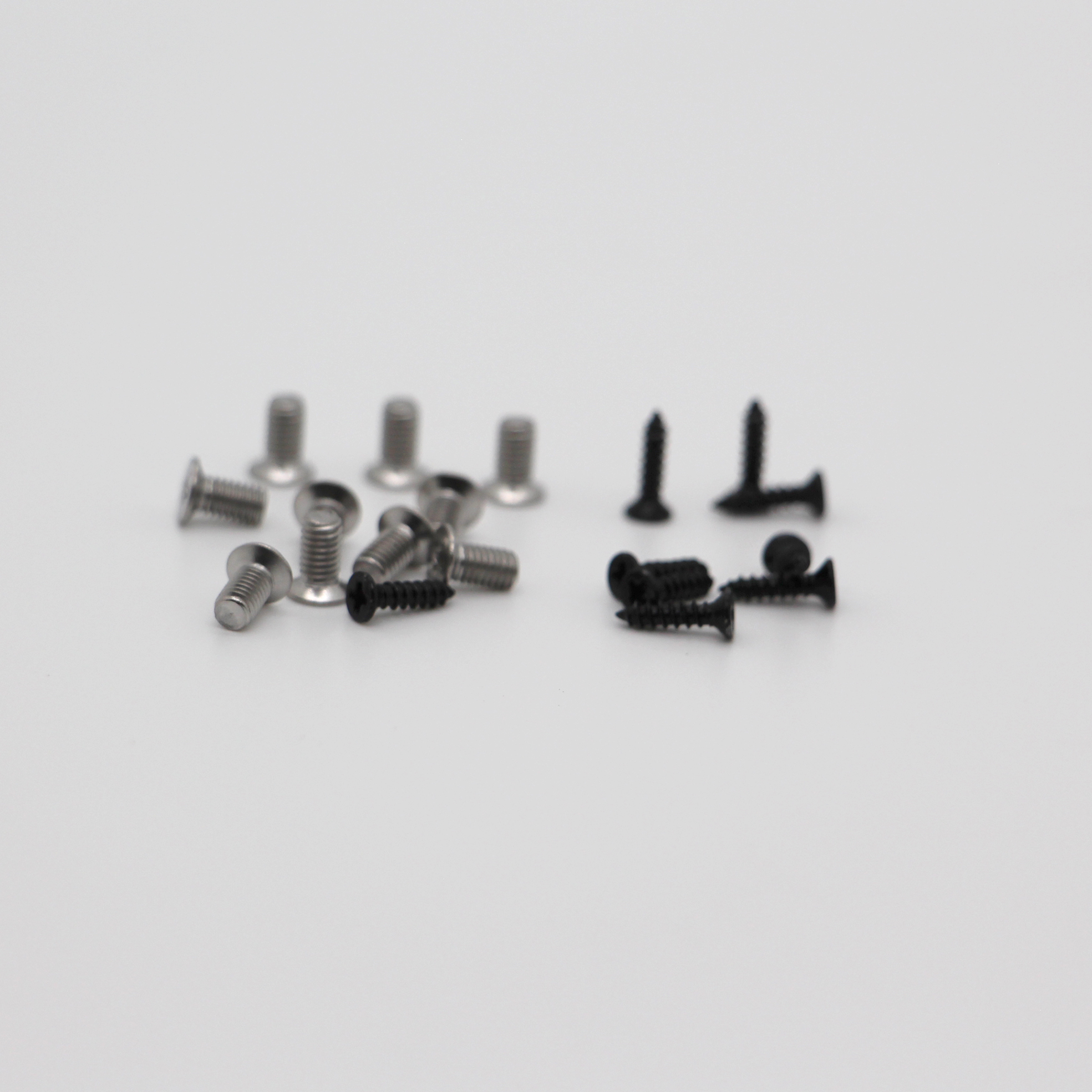 Stainless Steel Pan Head Cutting Tail Self-Tapping Screw Spherical in Shape Aesthetically Micro Screws