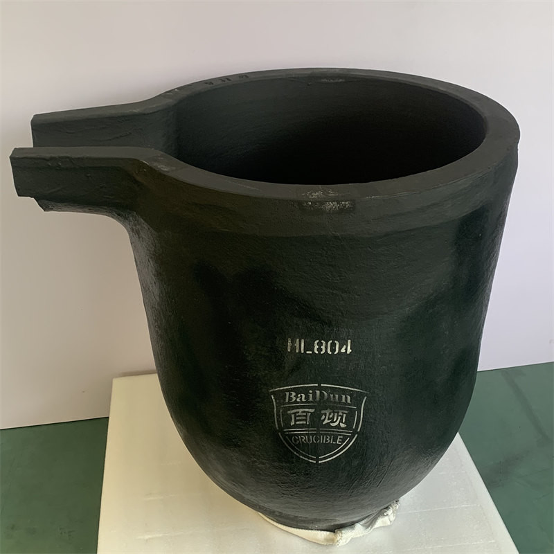 Metal Saving Crucible With Pouring Nozzle Metal Melting Silicon Carbide Graphite Crucible