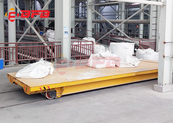 Industrial Battery Powered Railway Carriage Material Handling Equipment