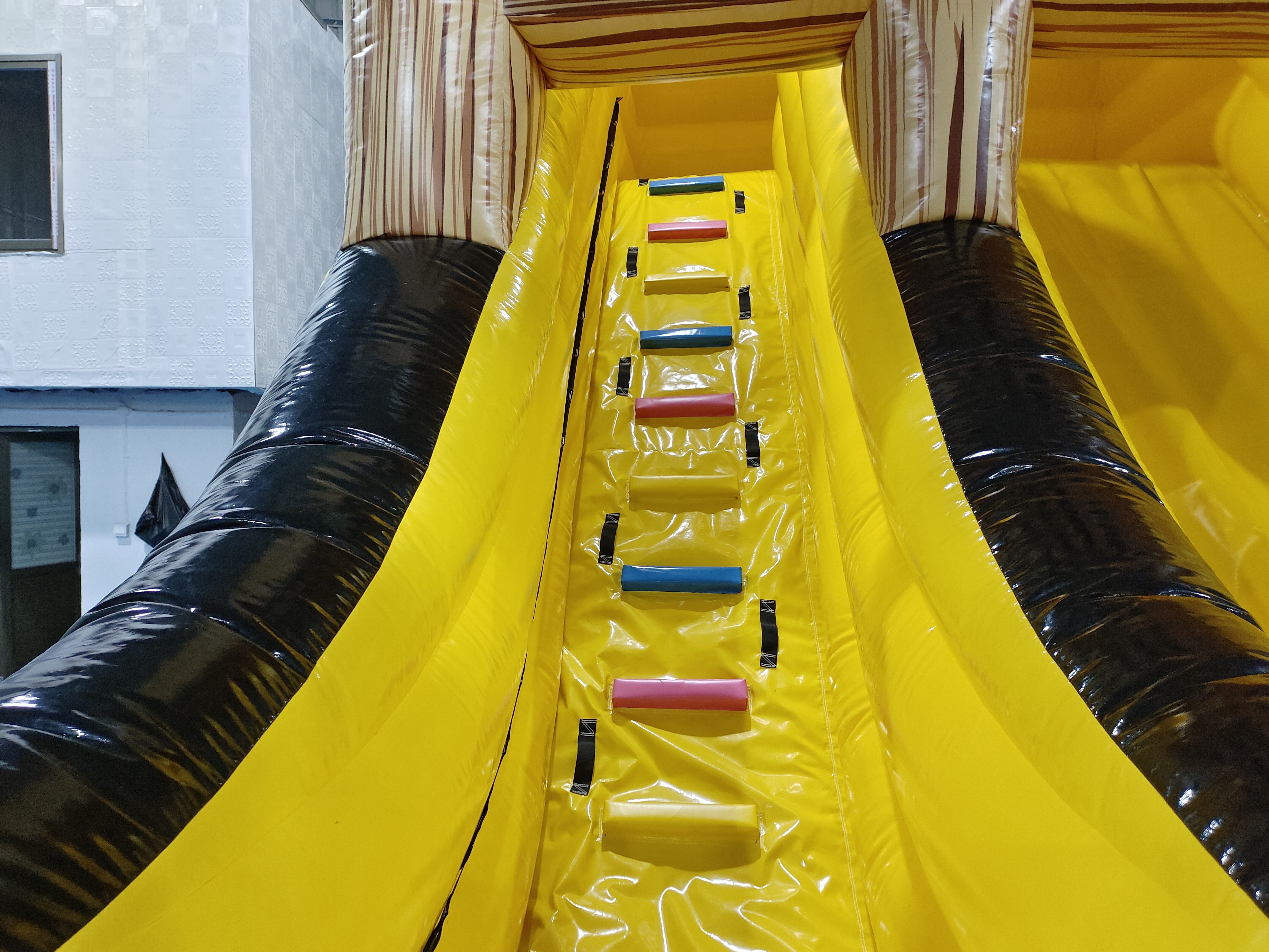 Customized PVC Inflatable The Pirate Ship Inflatable Obstacle Course Playground
