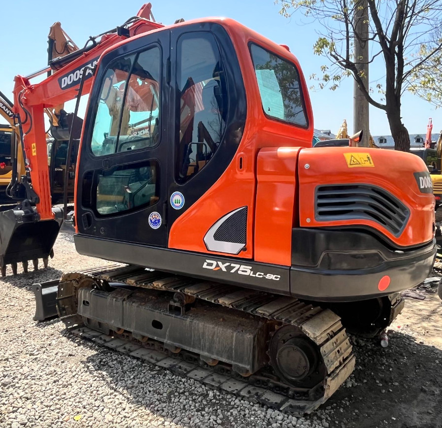 Second Hand Doosan DX75 Excavator 7 Ton Machine Digger