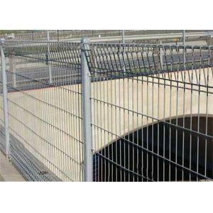 Roll Top 4mm BRC Welded Wire Mesh Fence Square Post