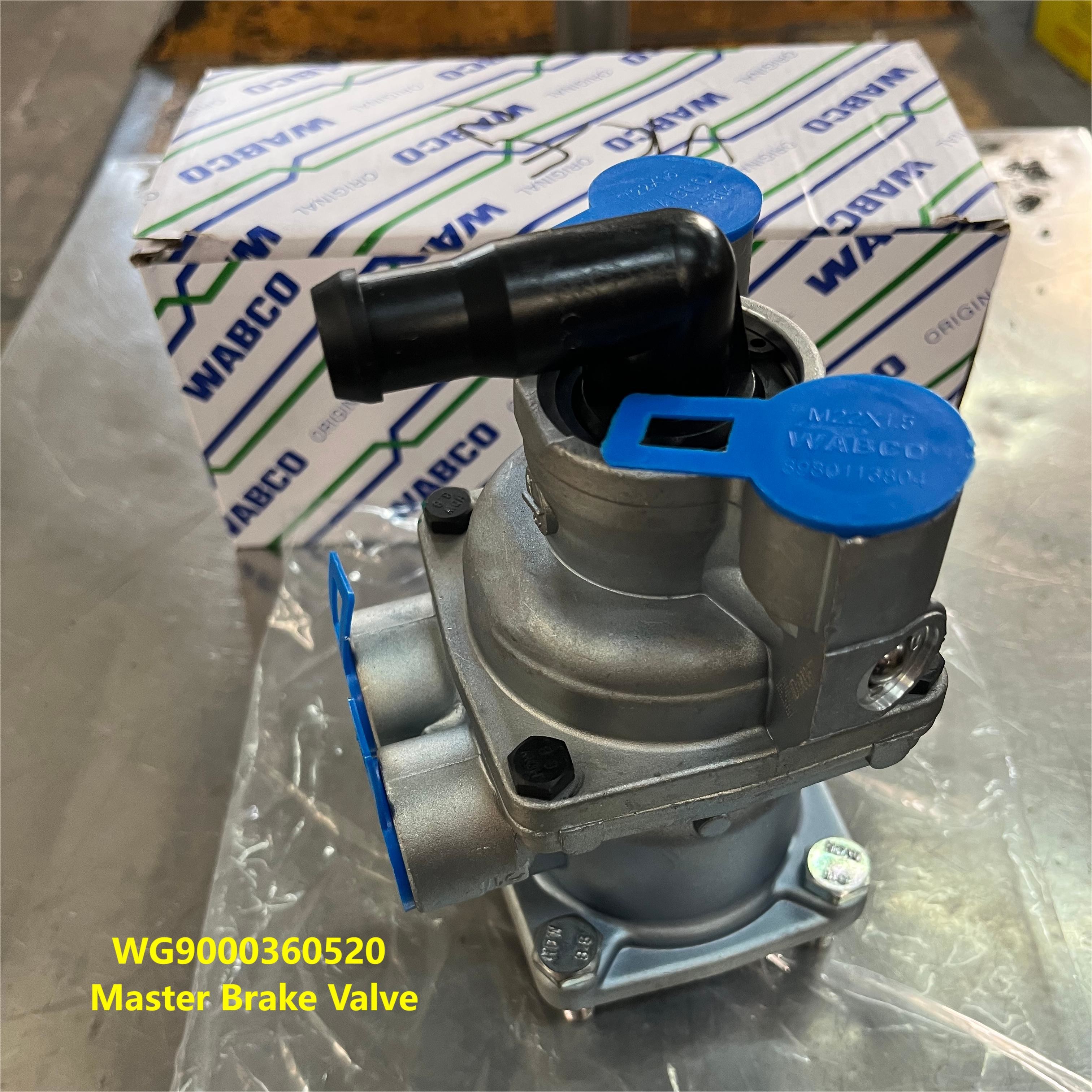 WG9000360520 Master Brake Valve HOWO Truck Parts