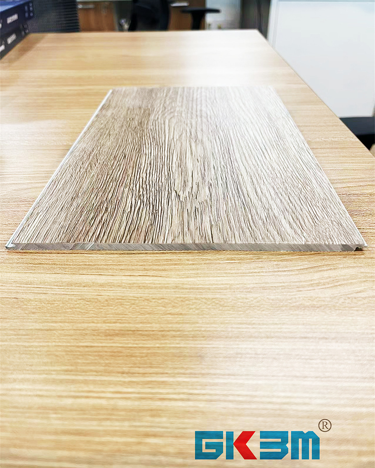 Walnut Luxury Click PVC Vinyl Flooring Waterproof Anti Biosis LS-W8007