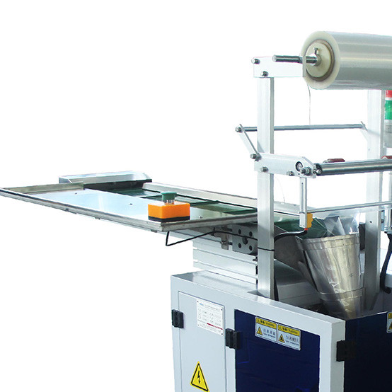 Conveyor Belt Vertical Flow Pack Machine Hand Throw GL-B860P