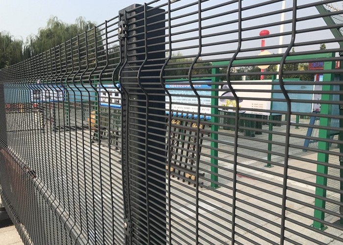Rectangle Hole 358 Security Welded Mesh / 358 Anti Climb Fence