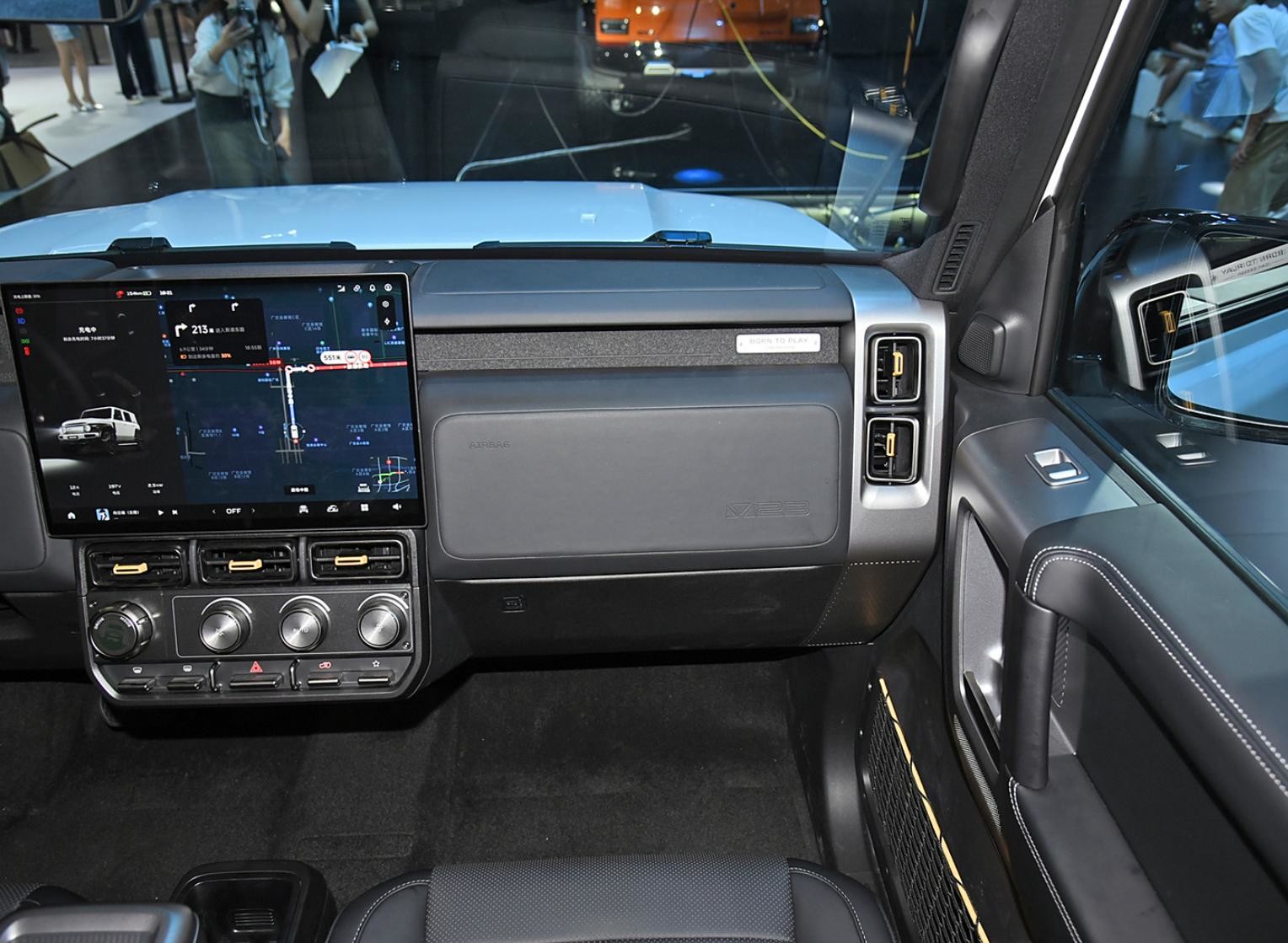100/155kW ICAR V23 Electric Vehicle With Rear Camera 2025 Model SUV Car
